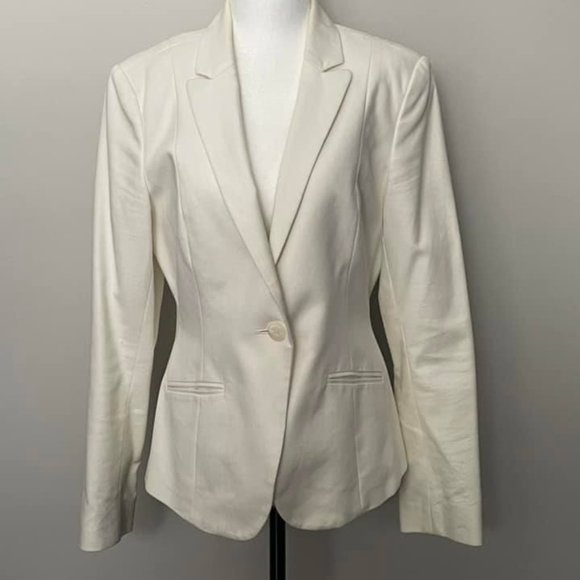 White Single Button Suit Jacket - Le Chateau - Picture 1 of 1